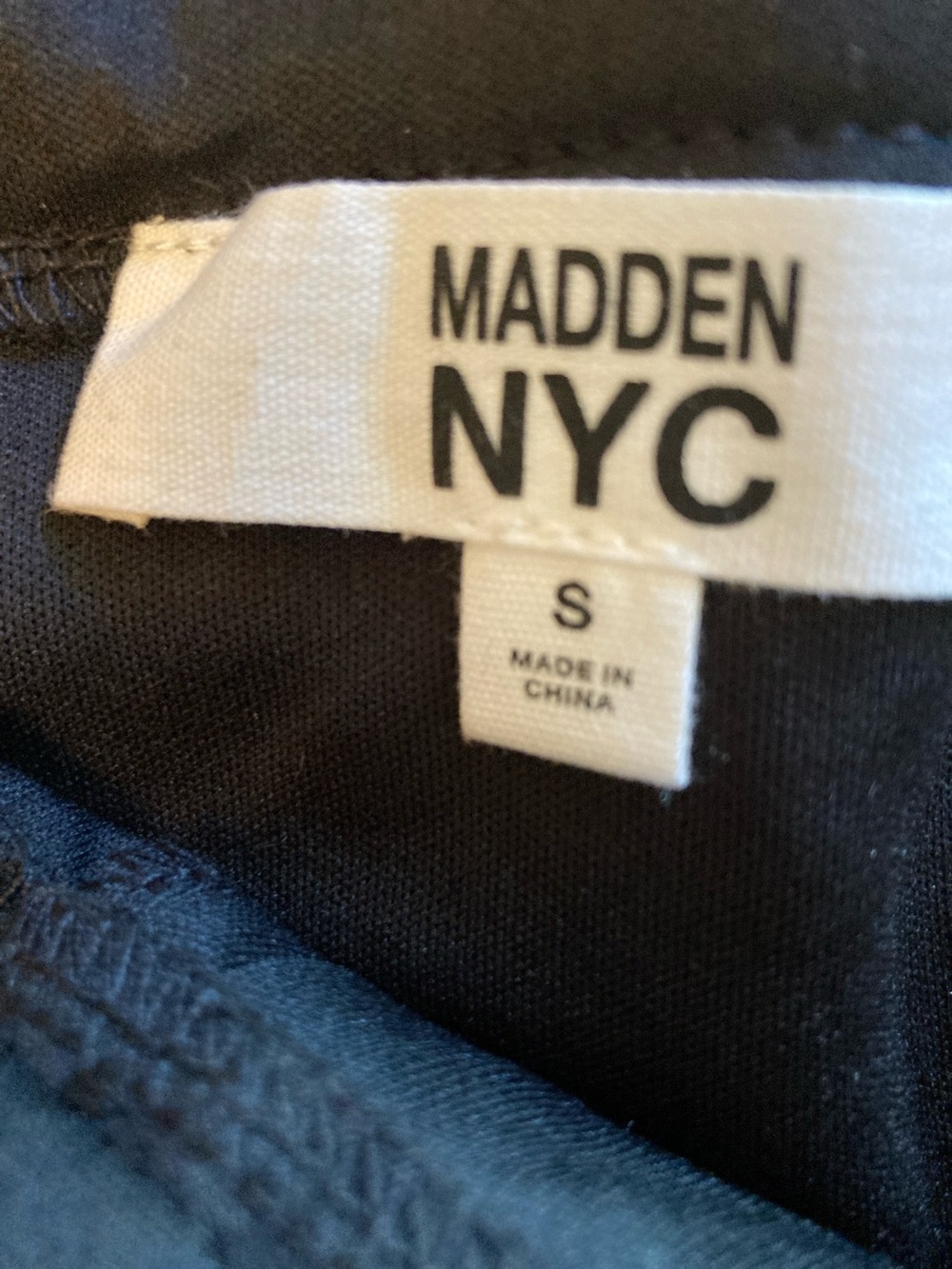 MADDEN NYC Black Sequin Mini Skirt - Picture 2 of 8